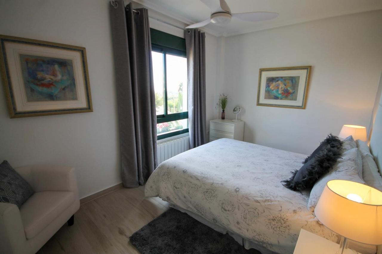 Luxury 2 Bed, 2 Bath Apartment With Sea View, Central Heating And New Bathrooms. Dehesa de Campoamor  Exterior foto
